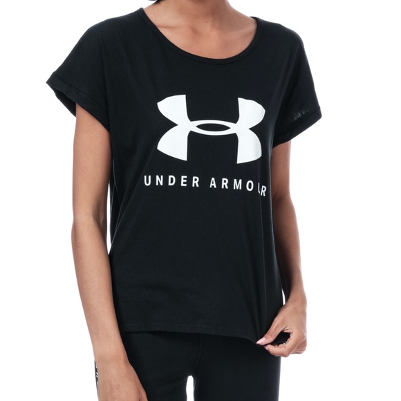 Under Armour Women's Loose Fit T-shirt